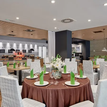 Felicitas Hotel 4*