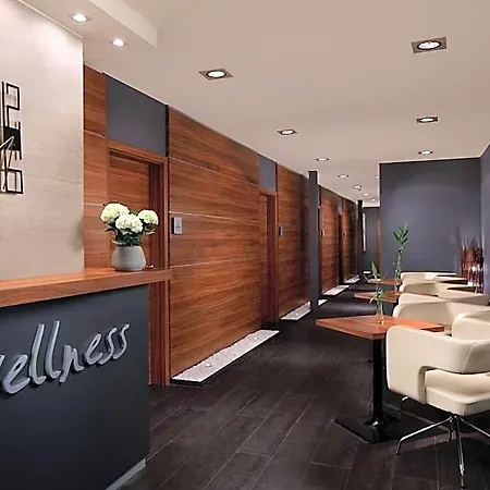 Felicitas