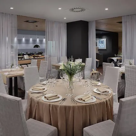 Felicitas Hotel