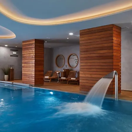 Hotel Felicitas 4*